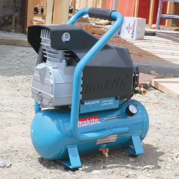 MAC700 2.6 Gal. 2 HP Portable Electrical Hot Dog Air Compressor - Image 10