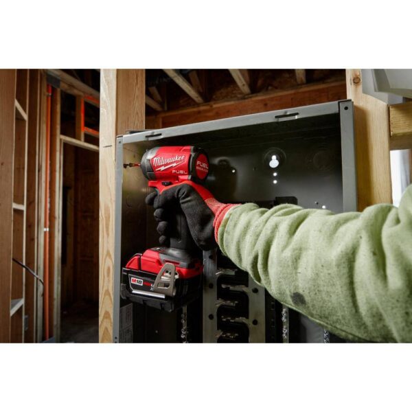 48-59-1850-2953-20 M18 18-V Lithium-Ion XC Starter Kit with One 5.0Ah Battery, Charger and 1/4 in. Hex Impact Driver - Image 9