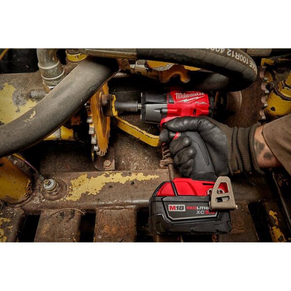 2962-20-48-11-1850 M18 FUEL Gen-2 18V Lithium-Ion Brushless Cordless Mid Torque 1/2 in. Impact Wrench with (1) 5.0 Ah Battery - Image 9