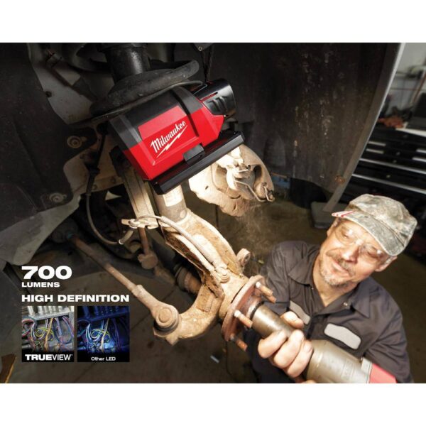 2367-20 M12 ROVER Service and Repair Flood Light with USB Charging - Image 3