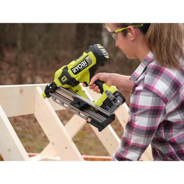 PBL350KN ONE+ HP 18V Brushless Cordless AirStrike 30?? Framing Nailer Kit with 4.0 Ah HIGH PERFORMANCE Battery and Charger - Image 9