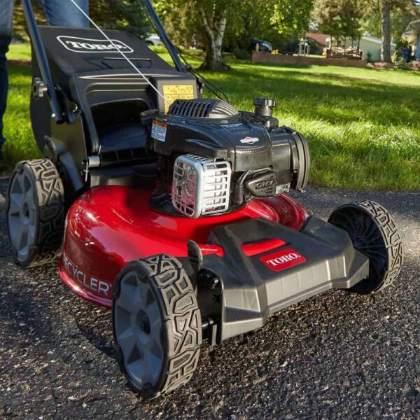 21311 21 in. Recycler Briggs and Stratton 140 cc Gas High-Wheel Walk Behind Push Lawn Mower - Image 6
