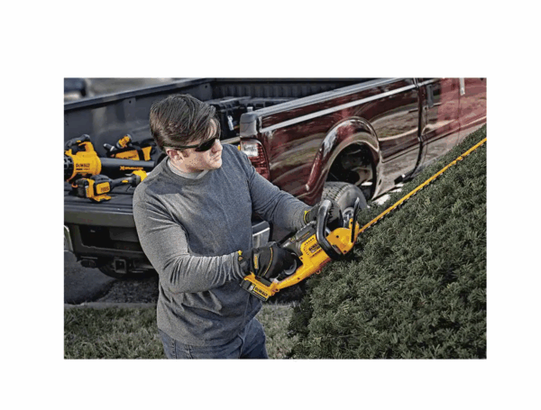 DCHT820B 20V MAX Cordless Battery Powered Hedge Trimmer (Tool Only) - Image 11