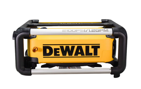 DWPW2100 2100 PSI 1.2 GPM Cold Water Electric Pressure Washer - Image 2