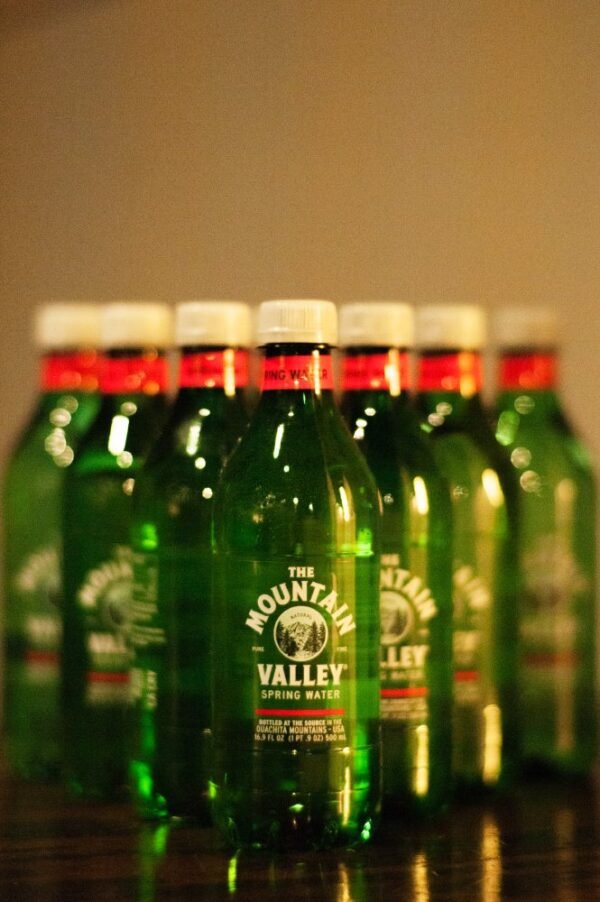 Mountain Valley Spring Water 500 ML Spring Water in Plastic - Image 5