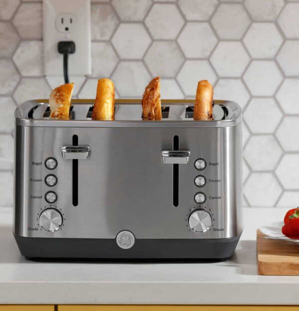 GE 4-Slice Stainless Steel 1500-Watt Toaster - Image 10