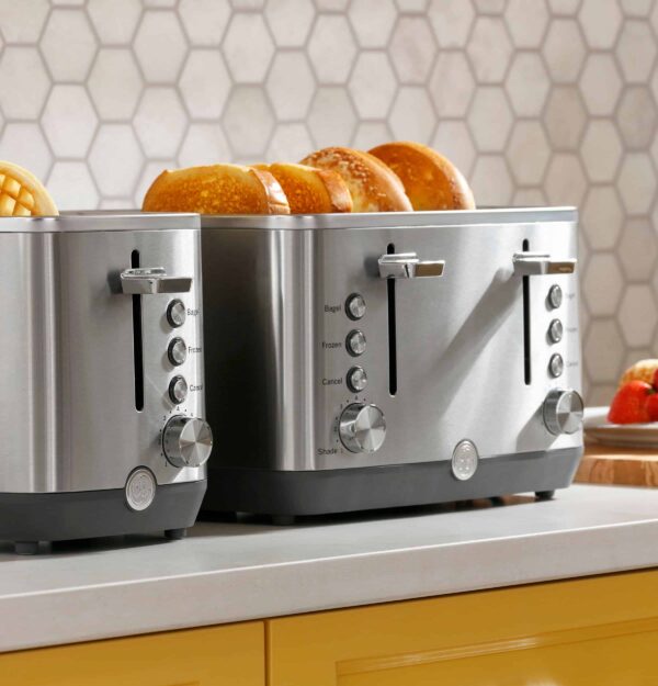 GE 4-Slice Stainless Steel 1500-Watt Toaster - Image 12
