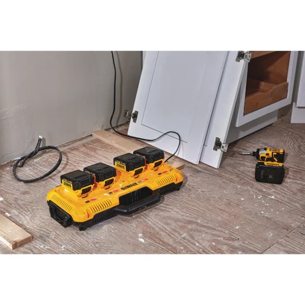 20V  Battery Chargers, 4-Port, Rapid Charge (DCB104) , Black - Image 12