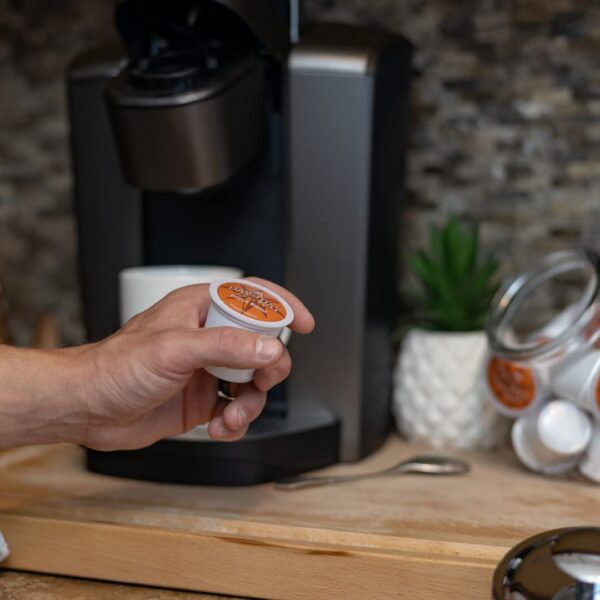 Day To Day 200-Count Donut Blend, Medium Roast Single Serve Coffee Pods for K-Cup Keurig Brewers (Donut Blend, 200 Count (Pack of 1)) - Image 6