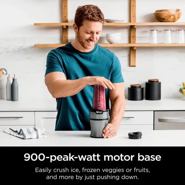 BN301  Compact Personal Blender, 900-Peak-Watt Motor, Silver - Image 12