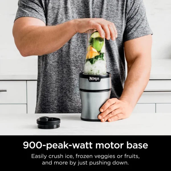 BN301  Compact Personal Blender, 900-Peak-Watt Motor, Silver - Image 7