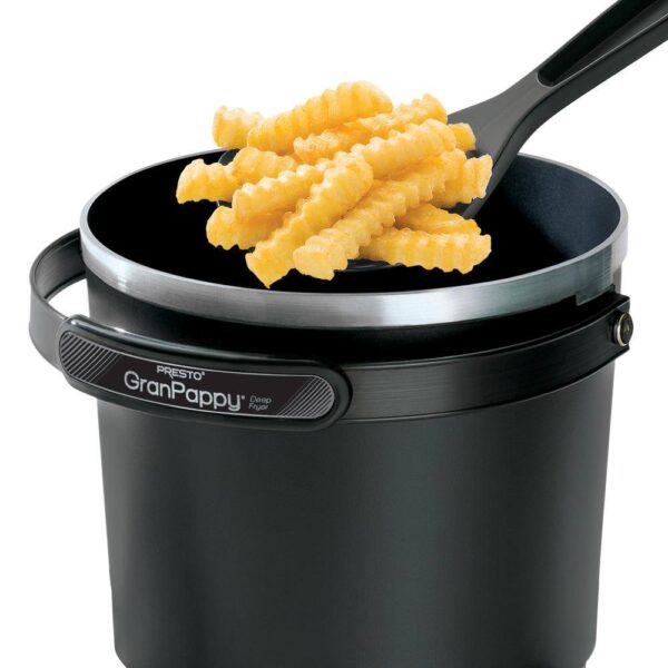 Presto 05411 1.5 Qt. Black GranPappy Deep Fryer - Image 3