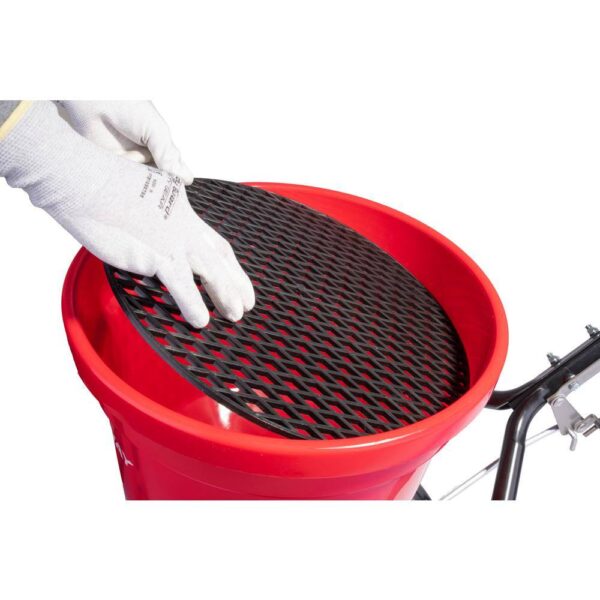 EARTHWAY 2150 50 lbs. Push Capacity Broadcast Spreader - Image 5
