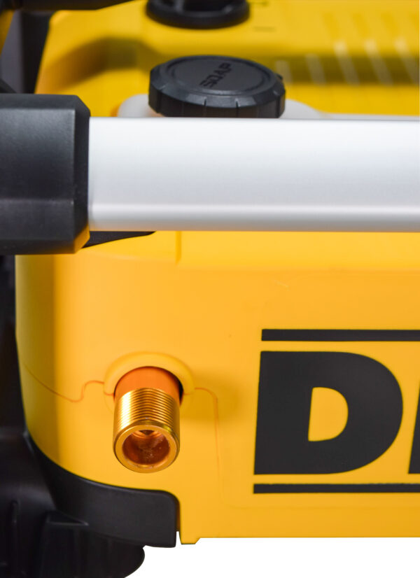 DWPW2100 2100 PSI 1.2 GPM Cold Water Electric Pressure Washer - Image 4