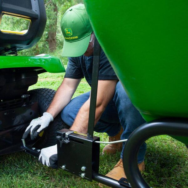 LPBS36JD 175 lb. 3.5 cu. ft. Tow-Behind Broadcast Spreader - Image 9
