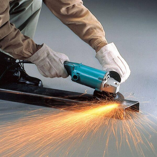 9005B 9 Amp 5 in. Corded High-Power Angle Grinder with AC/DC Switch - Image 2
