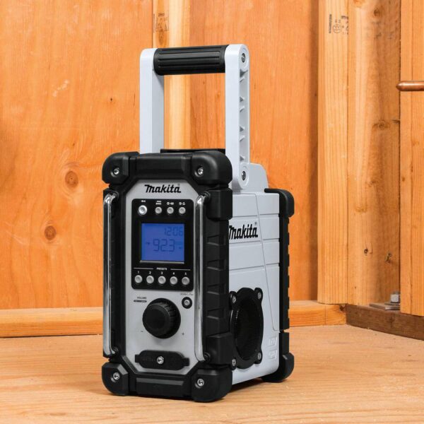 XRM05W 18V LXT Lithium-Ion Cordless Job Site Radio (Tool-Only) - Image 4