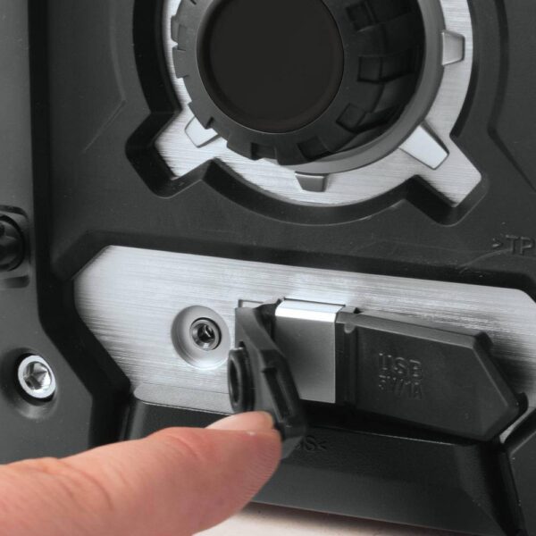 XRM06B 18V LXT Lithium-Ion Cordless Bluetooth Job Site Radio (Tool Only) - Image 11