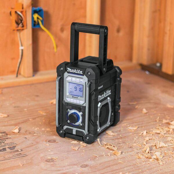 XRM06B 18V LXT Lithium-Ion Cordless Bluetooth Job Site Radio (Tool Only) - Image 4