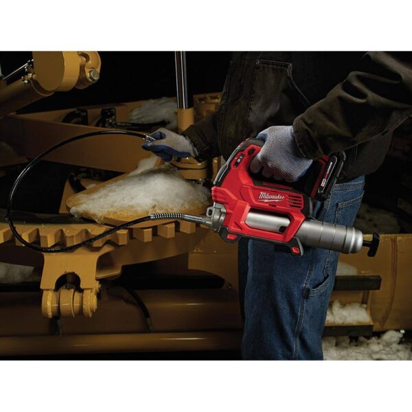 2646-20 M18 18V Lithium-Ion Cordless Grease Gun 2-Speed (Tool-Only) - Image 8