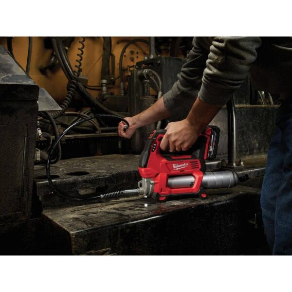 2646-20 M18 18V Lithium-Ion Cordless Grease Gun 2-Speed (Tool-Only) - Image 5